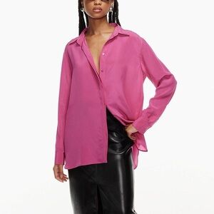 NWT ARITZIA Babaton Academy Silk Modern Magenta Pink button collar top Small